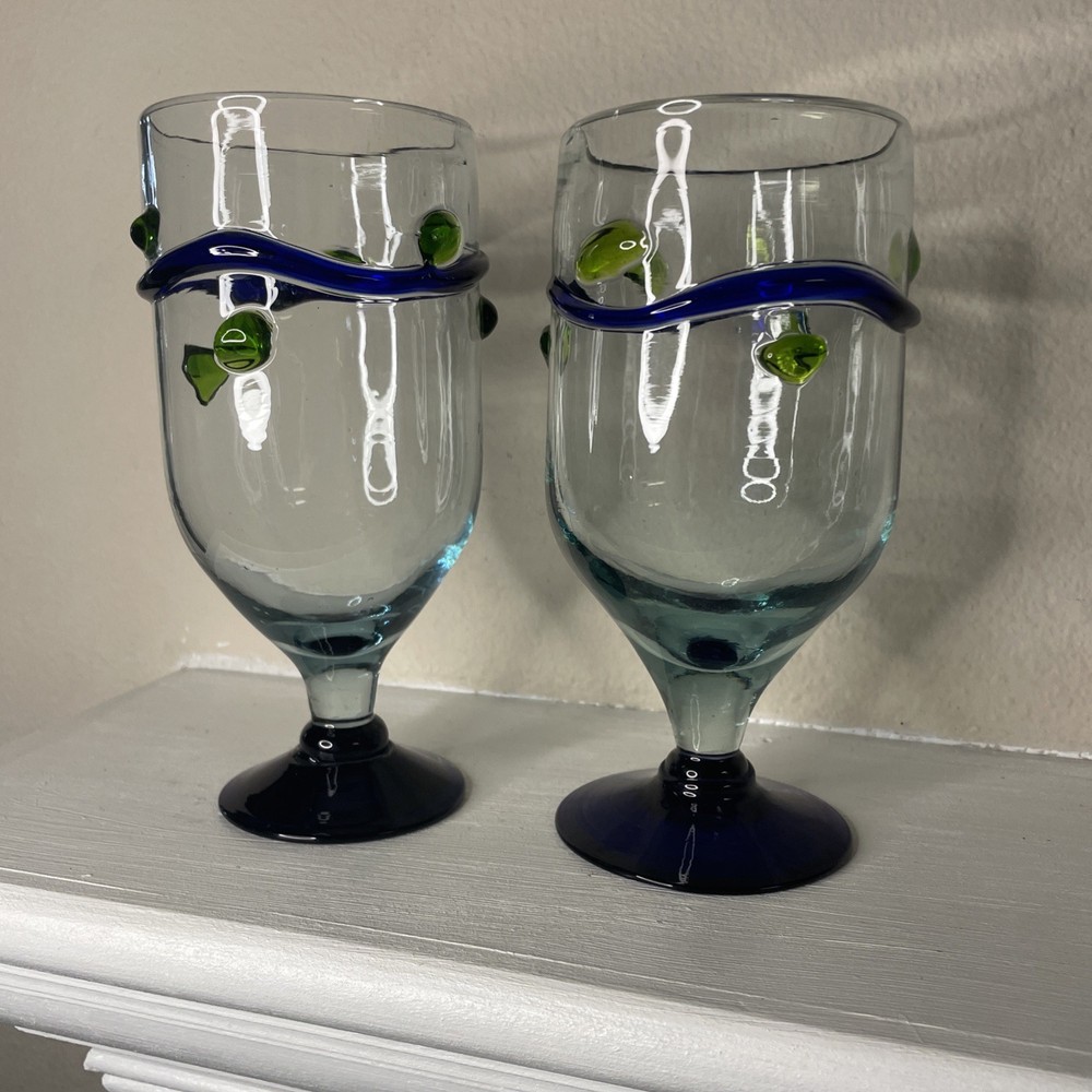 Set of 2 Vintage Hand Blown Art Glass Goblets with Applied Swirls 7.5” Nice