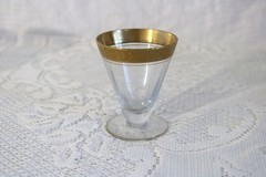 TIFFIN FRANCISCAN VALENCIA GOLD ENCRUSTED EDGE 3 1/4″h Footed Tumblers Set of 5