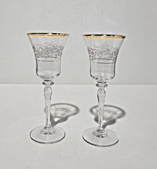 Mikasa “Antique Lace” Wine Glass Goblets 9” Tall White Floral w/ Gold Bands