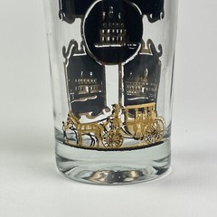 Vintage Historic Williamsburg Virginia Colonial Souvenir Glass Tumbler