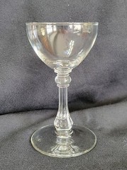 1 beautiful vintage champagne wine coupe glass. Multi sided stem.
