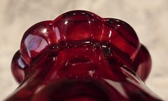 ANTIQUE 1933 FENTON DEEP RUBY RED ARCHED PANEL AND THUMBPRINT TUMBLER