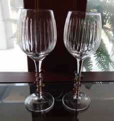 Crystal Wine Glass Vertical Cuts Bead Decorated Stem 9 1/8 inch – Set of 2