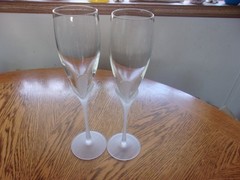 Toasting Flutes Frosted Petal Stem 9 7/8″ Crystal Mikasa Blown Glass – Set of 2