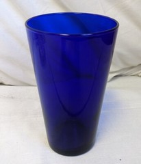 Single LIBBEY ROCK SHARPE DARK COBALT BLUE FLARE TUMBLER 16 OZ 5 7/8″