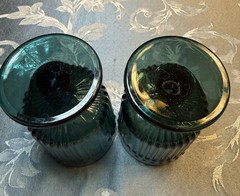 Set of 2 Vintage Teal Blue-Green Ribbed Footed Goblets Gold Rim 4.5” Tall