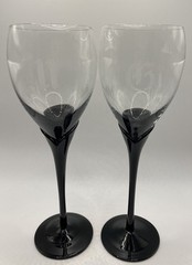 2 Vtg Black Tulip Stemmed Wine Glasses, 9 3/8”, Monogrammed “M” & “G”, 8 Oz EUC