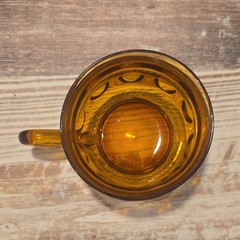 Amber Glass Mug with Handle Decorative Pattern Round Glossy Finish