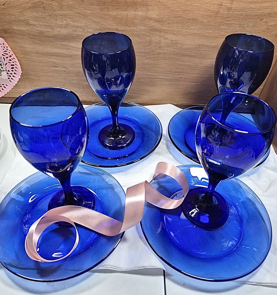 Vintage Cobalt Blue Dishes 8p Set Wine Glasses & 7.5” Saucer Plates LIBBEY Glass