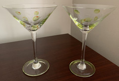 Set of (2) Etched Hand-Painted Olive 7″ Martini Glasses with Green Tinted Base