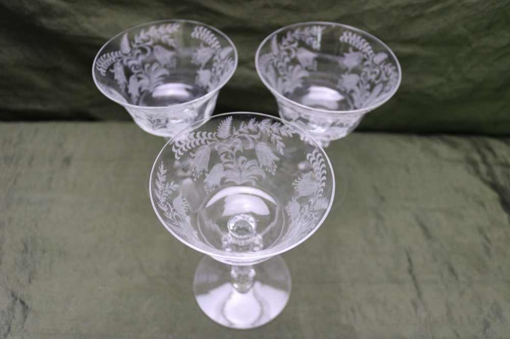 Fuchsia Tiffin Etched 3 Champagne Tall Sherbet Glasses 5 3/8 » Optic Clear