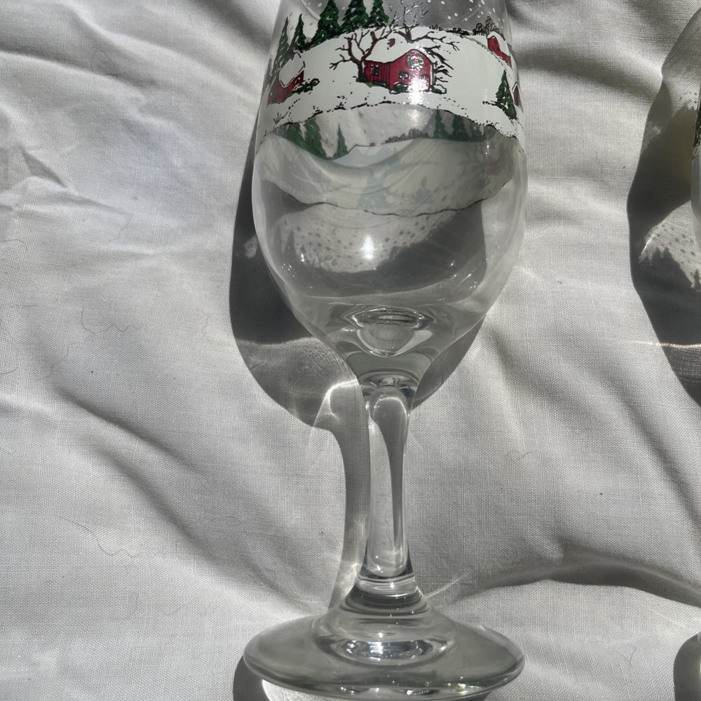 Set of 5 Libbey Glass Company Winter Village 7.5” Goblets Christmas Snow Farm