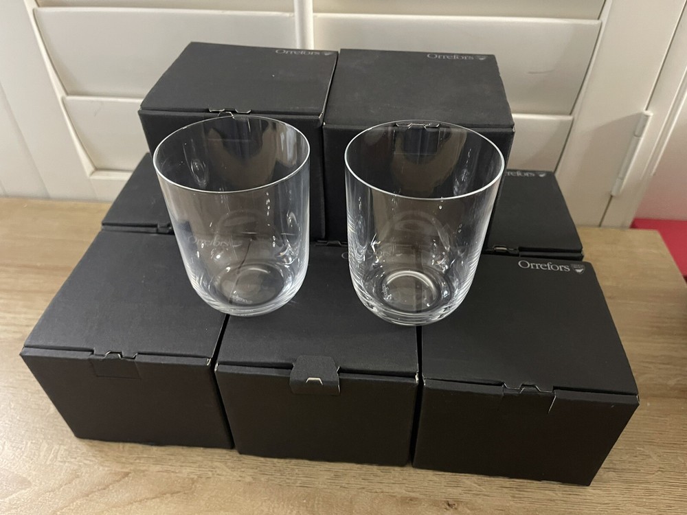 Orrefors Difference Erika Lagerbielke Water Glass Set of 8 w/ Box Mostly Unused