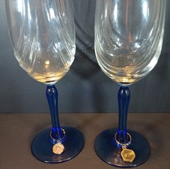 Lenox Crystal 2 Wine Glasses Cobalt Blue Stem 8″ Dual Sway Draped Gold Rim
