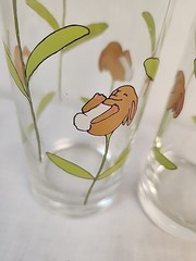 EASTER Ocean Thailand Bunny Rabbit Chicks Highball Glasses 6 3/4″ TUMBLERS (2)