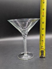Toscany Martini Glass Set of 4 Hand Blown Twisted Braid Stem Romania 8 oz