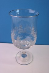 Libbey Arby’s Christmas White Frosty Pine Tree Flared Iced Tea Glass Gold Trim