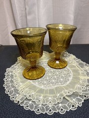 Pair Of Indiana Glass Co. Vintage Goblets – Marigold – Harvest Grape Pattern