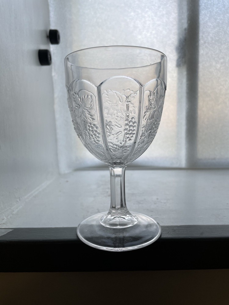 EAPG O’HARA GLASS No.18 CALIFORNIA AKA Arched Grape Boston Sandwich