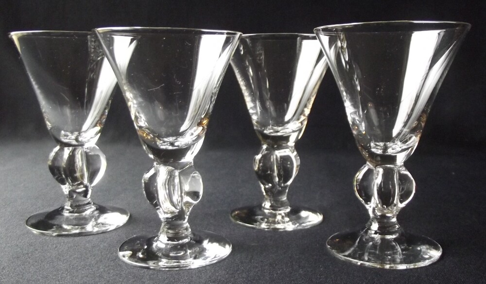 SET OF4 ELEGANT VINTAGE SENECA ‘INGRID’ CORDIAL, LIQUOR, SHOT GLASSES 1oz.