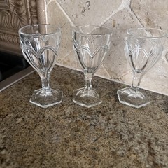 3 Beautiful Vintage Fostoria Wine Glasses in Alexis 4 1/2“