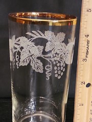 Vintage Bartlett Collins 22Kt Gold Trim Grapevine 10 oz Glass/ Tumbler