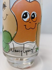 Nancy Lynn – Vintage 1970’s Drinking Glass – Smiling Fruit
