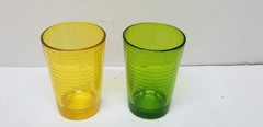 2 GREEN and YELLOW GOLD HORIZONTAL RINGS JUICE GLASSES
