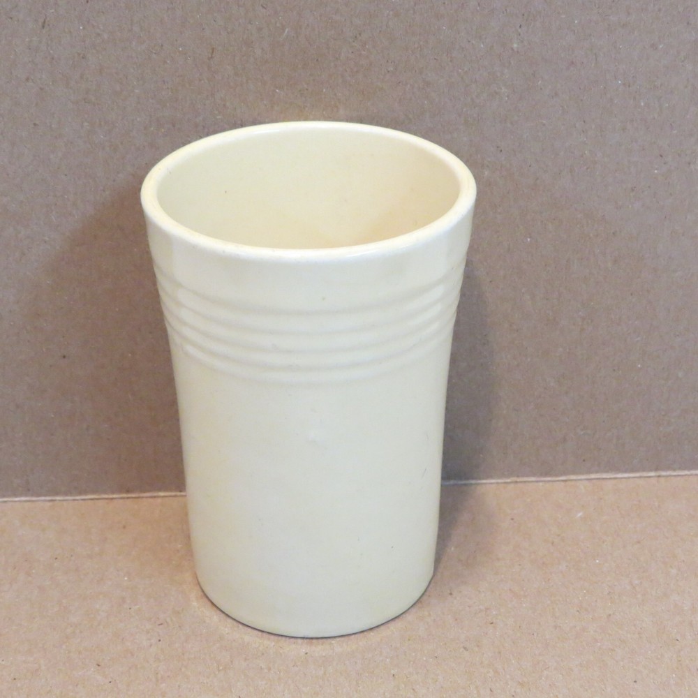 Vintage Fiesta® Juice Tumbler Cup 3-1/2″ in Old Ivory Homer Laughlin China USA