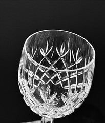 Set Of 2 Scott Swiesel Germany Wessex Crystal Wine Glasses 7 1/4 Inches Tall