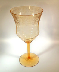 FOSTORIA GLASS CO. SEVILLE ETCH AMBER #870 9-OUNCE 7″ TALL WATER GOBLET STEM!