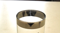 1 Vintage MCM Monogram Dorothy Thorpe Silver Band 12 Oz Flat Tumbler Letter «R»