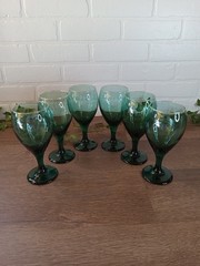 Set Of 6 Vintage Libbey Teardrop Emerald Green Wine/Water Goblets w/Gold Rim
