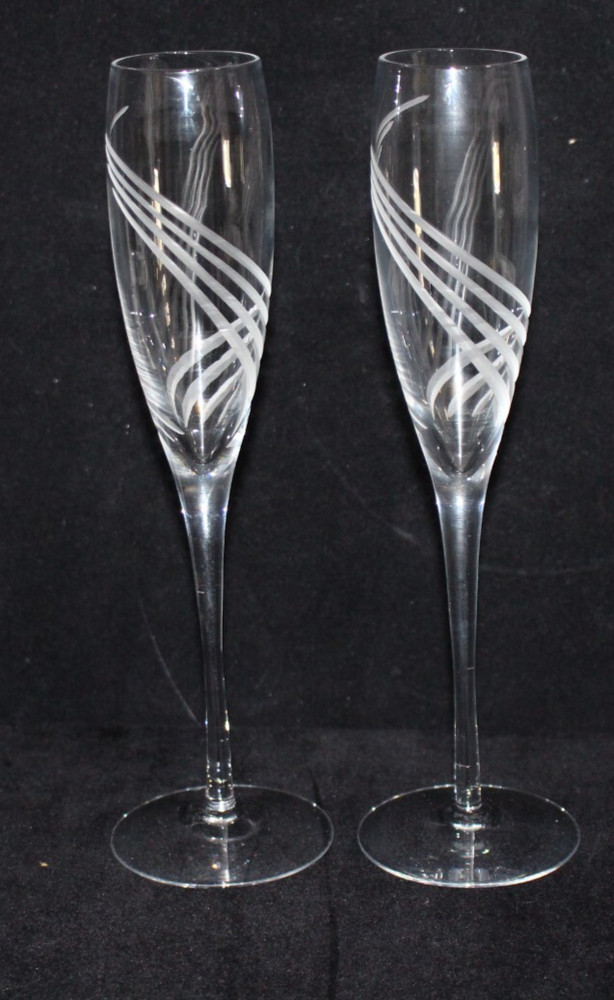 2 Lenox Windswept Crystal Champagne Flutes Toast 9 1/2” Glasses Pair