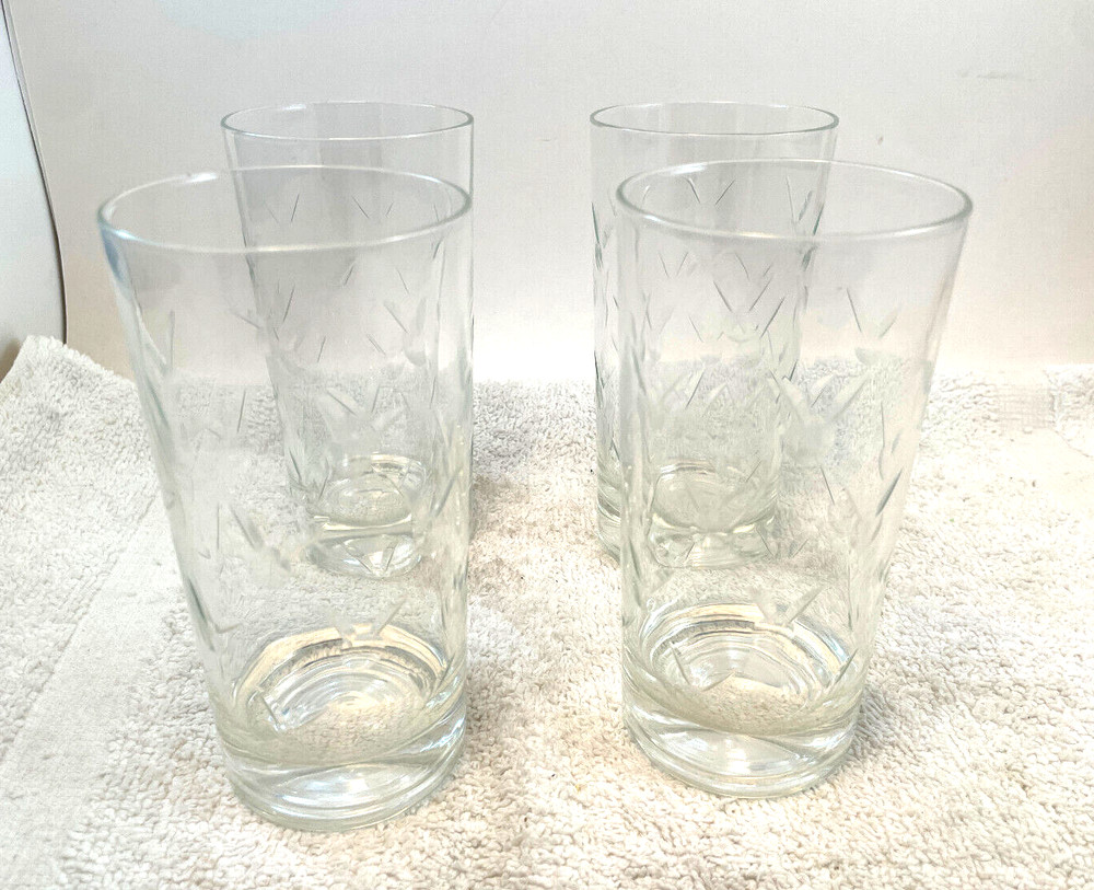 4 VTG Unmarked Cut Crystal Highball Whisky Tumbler Modern Rabbits or Flying Fish