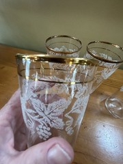 4 VTG Bartlett Collins Embossed Sugar Frosted Grapevine 24K Gold Trim Glasses