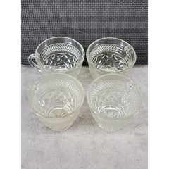 Vintage Clear Pressed Glass Punch Cups Set of 4 Diamond Pattern Footed Tea Cups