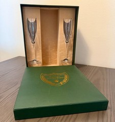 Dom Perignon Set Of 2 Crystal Champagne Flute Glasses 9” Etched Shield Name Logo