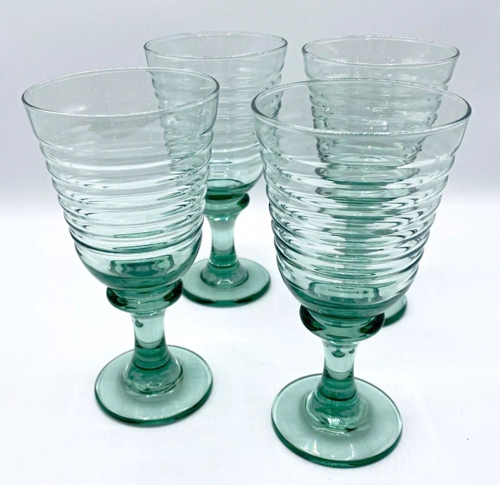 4 Vtg 90s Libbey Sirrus Spanish Green Glass Stemmed Water Goblets Ribbed EUC