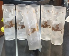 Vintage Libbey Glassware with a Horse Cavalcade 1953 white and gold