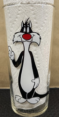 Vintage 1973 Pepsi Collector Series Sylvester Looney Tunes Warner Bros Tumbler