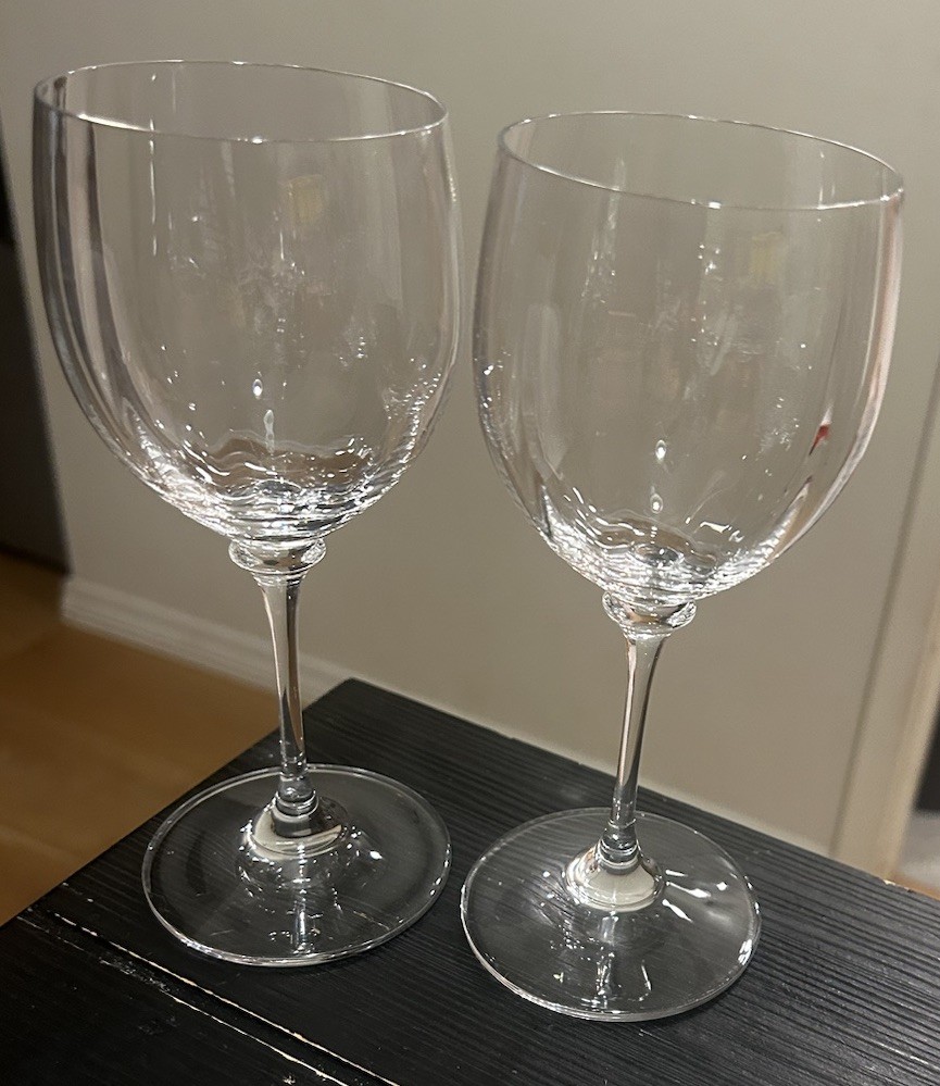 Pair Of Stephanie by MIKASA Optic Wine Glasses 7 1/8in