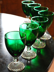 Vtg Set 7 ANCHOR HOCKING FOREST GREEN/ CLEAR BUBBLE FOOT Water Goblets 5 5/8″