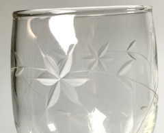 Vintage 1950’s-1960’s Starflower by Javit Set of Two 5 1/4″ Tall Glasses