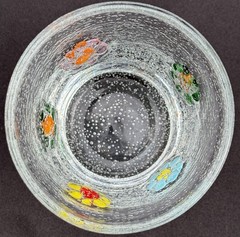 Crate & Barrel Zazz Seeded Bubble Glass Flower Tumbler Miliefiori Daisy 3.75”