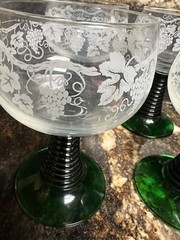 Luminarc Rib Beehive Stem Grape Vines Cordial 4 Wine Glasses 1950’s Vintage