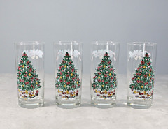 Vintage Victorian Christmas Glassware Johnson Brothers 4PC Drinkware 16oz Boxed