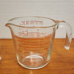 Pyrex Glass Measuring Cups 4 Cup / 1 qt. / 1 Liter + 2 Cup / 1 Pint / 500 ml VGC
