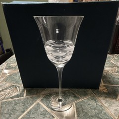 Honour Crystal Set of 4 Clear Lead Crystal Wine Glasses Hand Blown Slovakia