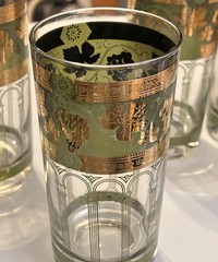 8 Vintage Cera Crystal Golden Grapes Green Gold Pattern 5.75″ Glasses MCM